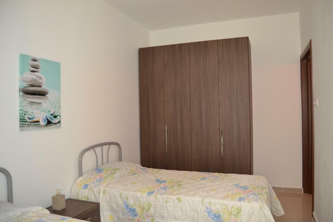 Town Centre Bright & Spacious 3 Bedroom * Mellieħa